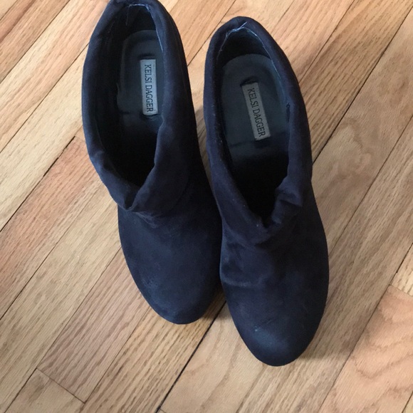 Kelsi Dagger black bootie - Picture 2 of 8